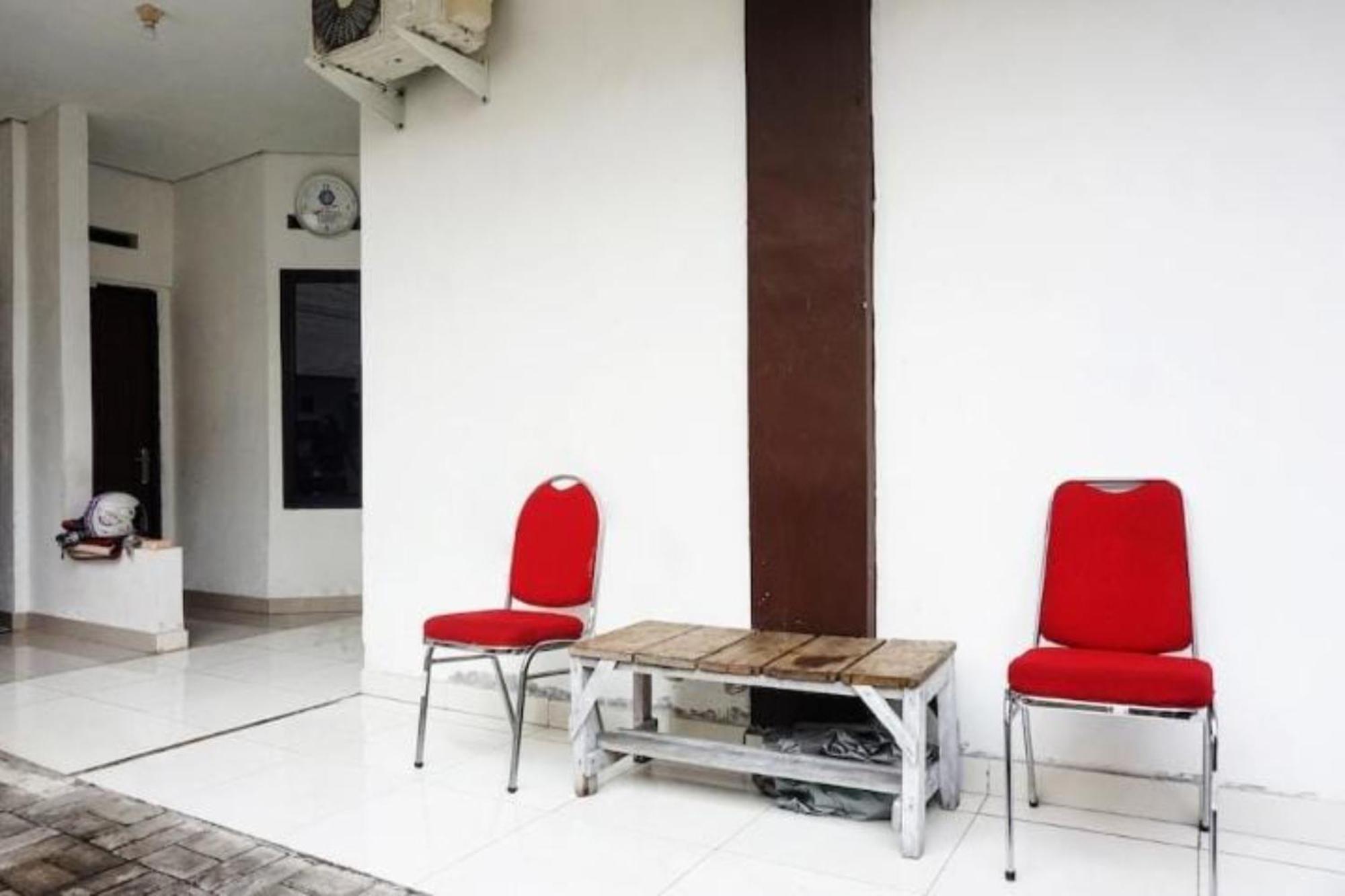 Oyo 93540 Bintang Residence 2 جاكرتا المظهر الخارجي الصورة